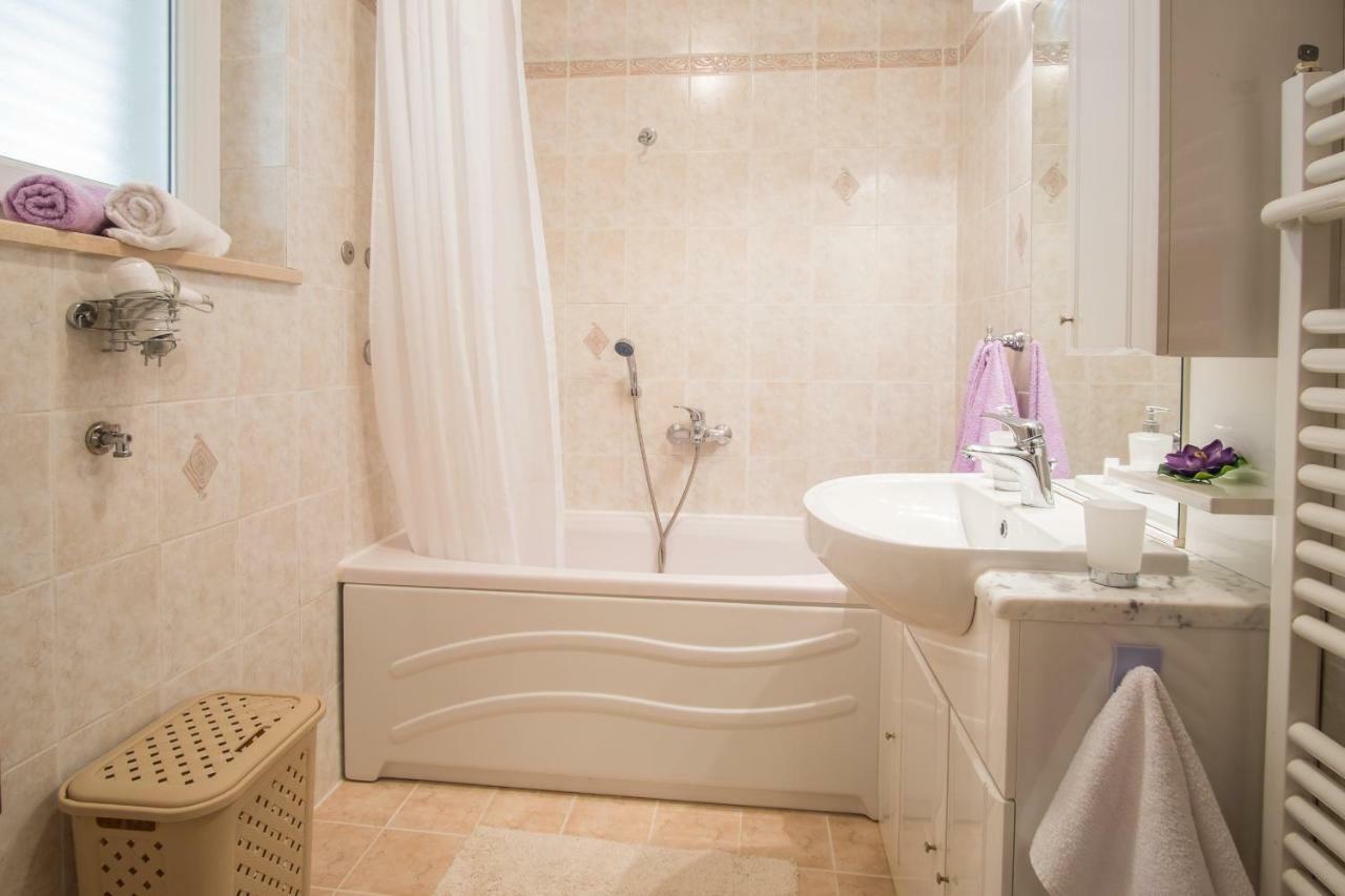 Apartman Cubranic Apartment เวอร์บนิค ภายนอก รูปภาพ